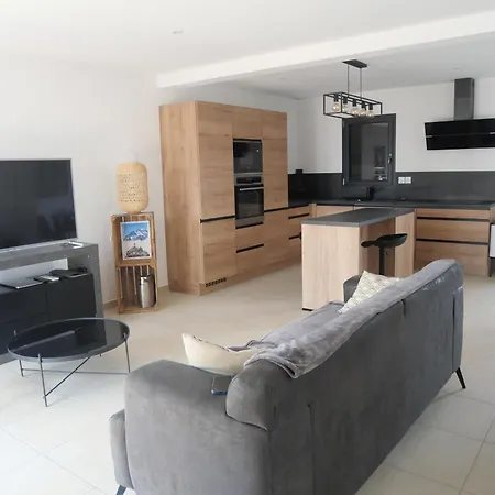 Maison Pour 5 Personnes Garons Extérieur photo